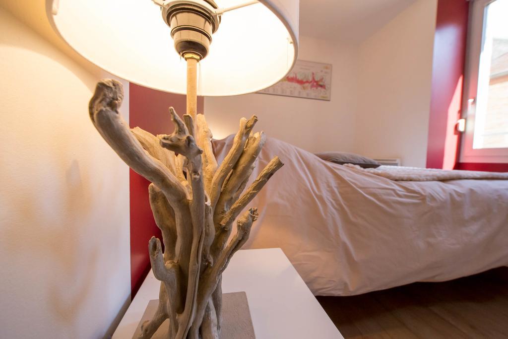 Le Pavean Beaune  Kamer foto