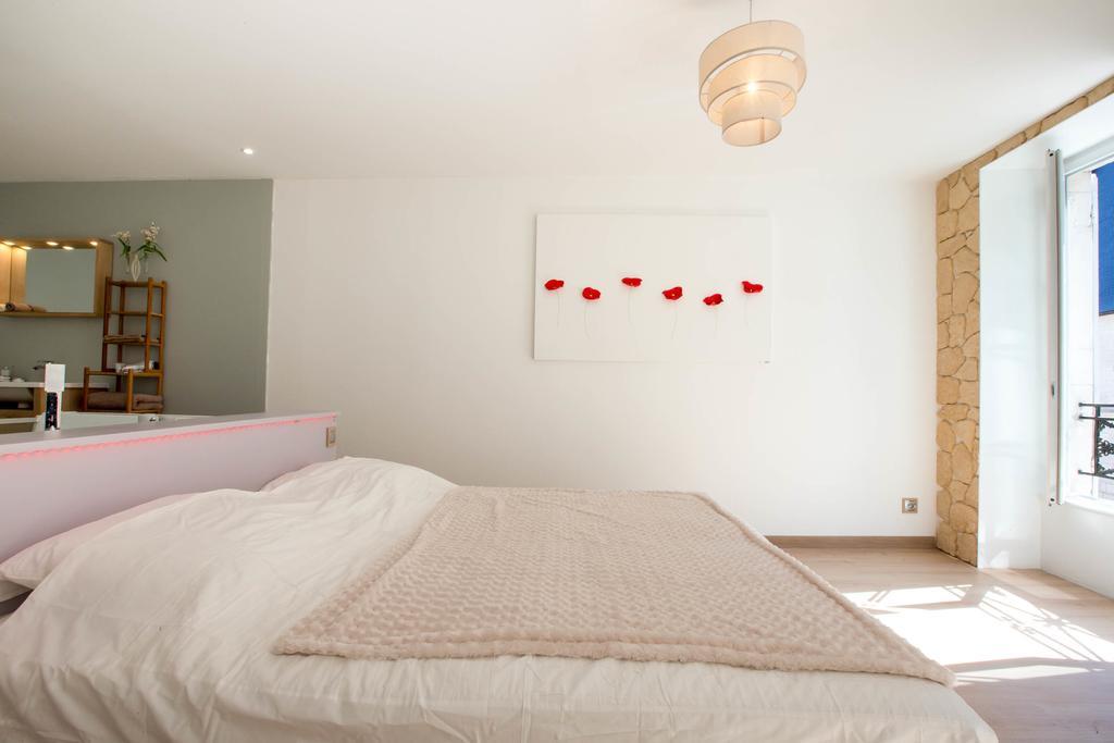 Le Pavean Beaune  Kamer foto