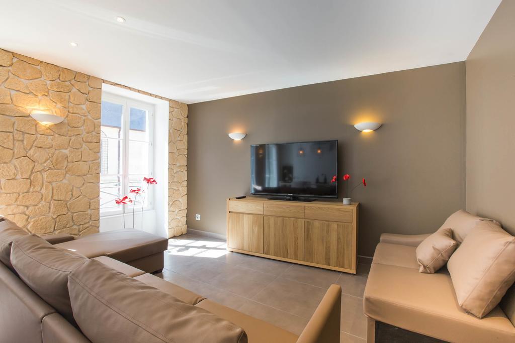 Le Pavean Beaune  Kamer foto